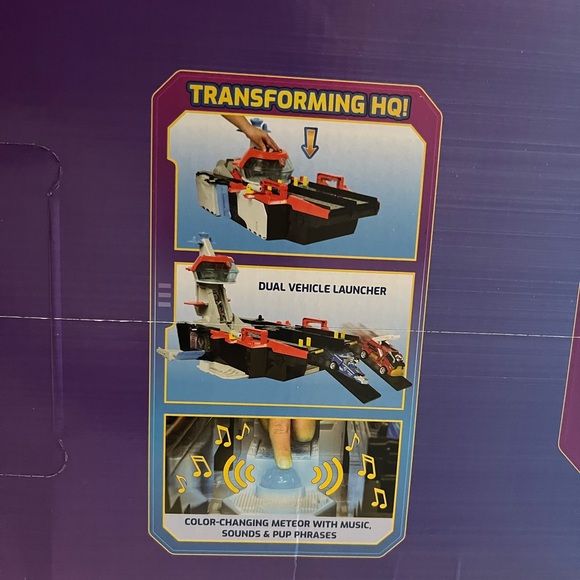 Paw Patrol Air Craft Carrier HQ - Picture 3 of 3